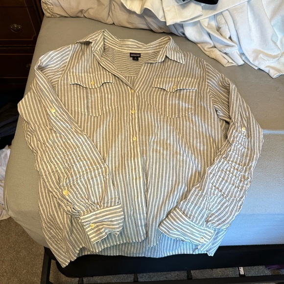 Patagonia Tops - Women’s Striped Patagonia Button Up